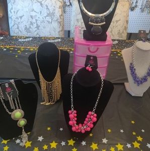 Meet your Posher, Alicia